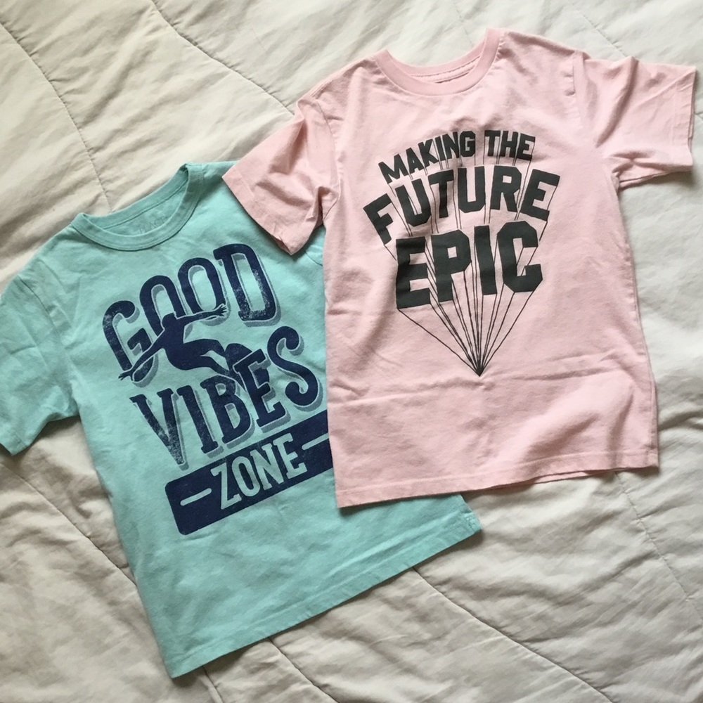 Children’s Place T-shirt Set of Two Size S/P 5/6 Pink Blue Good Vibes Epic